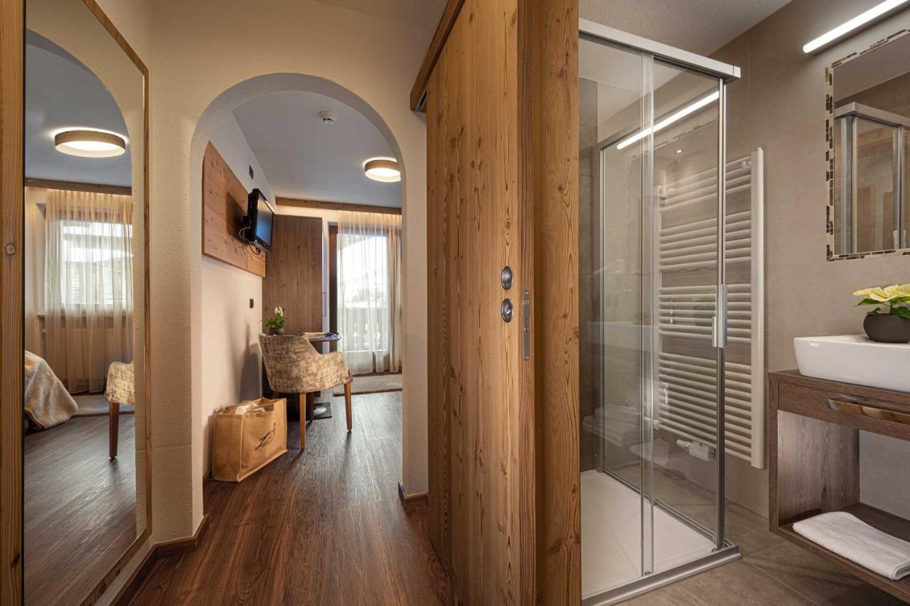 Olang Almhotel Lenz מראה חיצוני תמונה