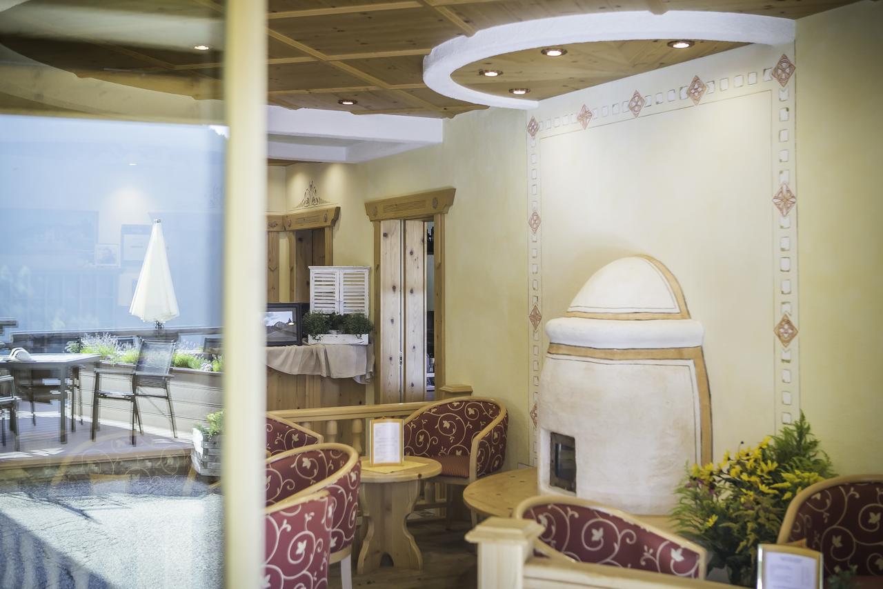 Olang Almhotel Lenz מראה חיצוני תמונה